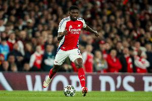 英官员谈托马斯案：应设立保护女性标准，缺乏对高收入球星管理